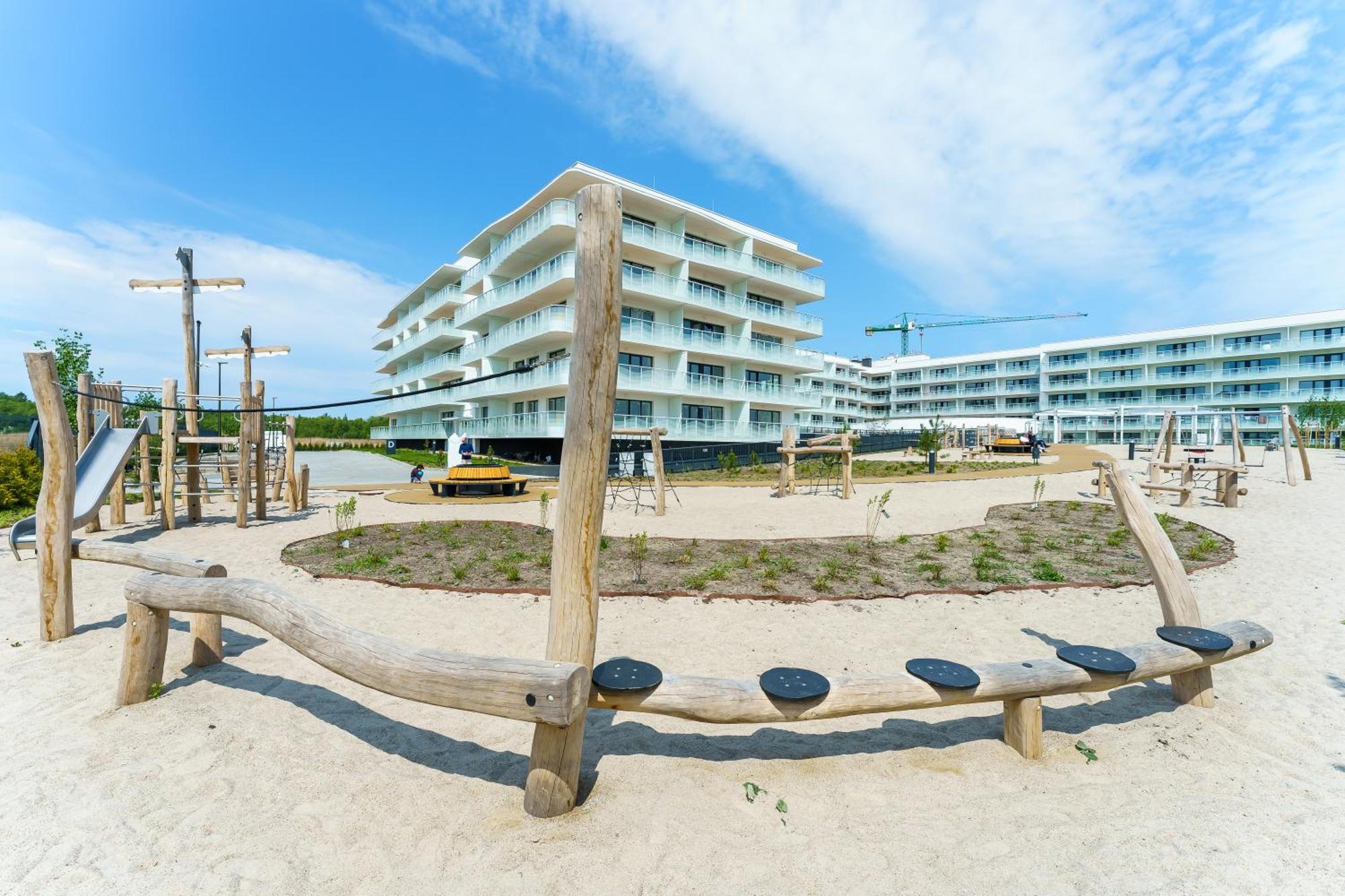 Apartamenty Lighthouse - Polanki Aqua - コウォブジェク エクステリア 写真